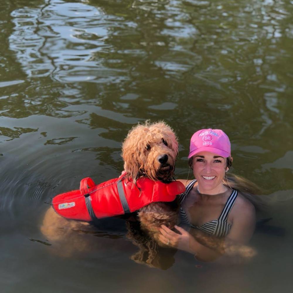 Meet your Posher, Em